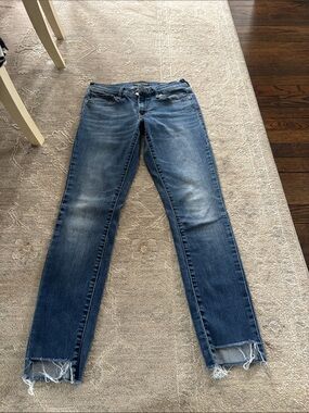 Lucky Brand Raw Hem Ankle Jeans in Medium Blue